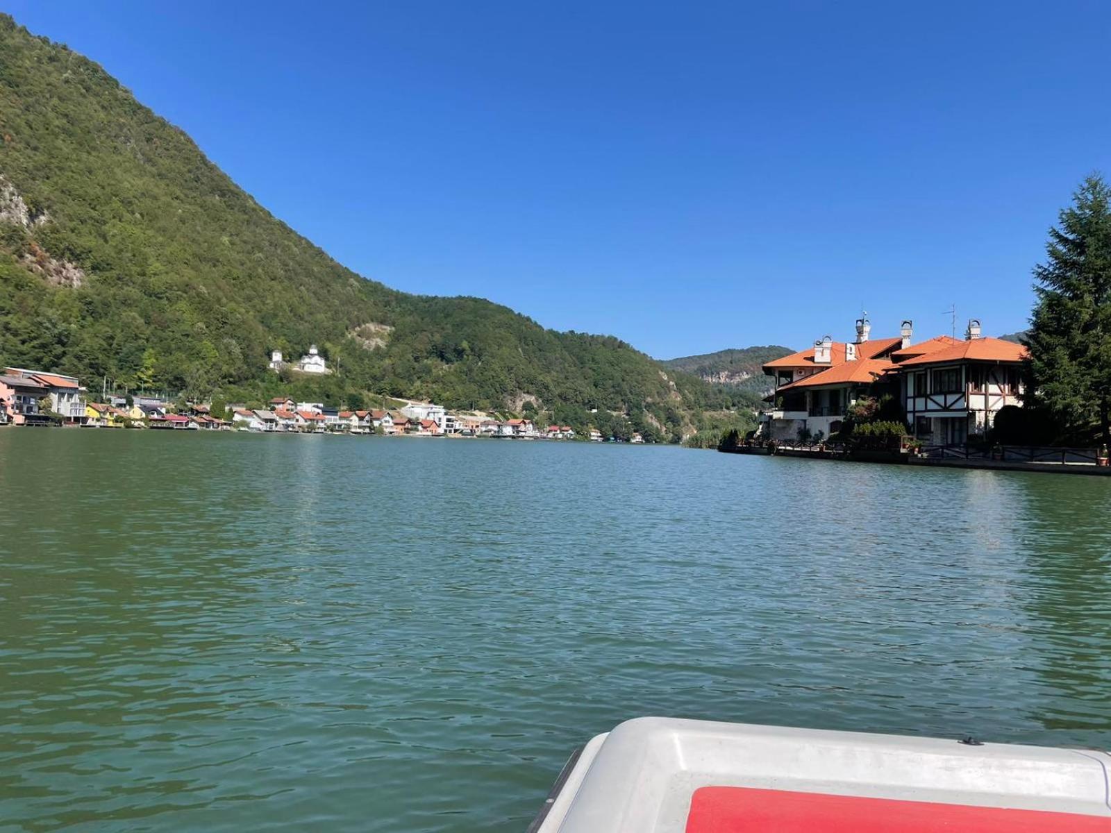 Vila Oaza - Zvornicko Jezero Zvornik Exteriör bild